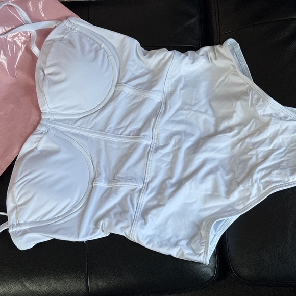 Lulus Zorya White Cutout Underwire One-piece Swimsuit - Size L - Picture 3 of 5